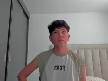 Chaturbate Best live sex cam show of iamjulian_