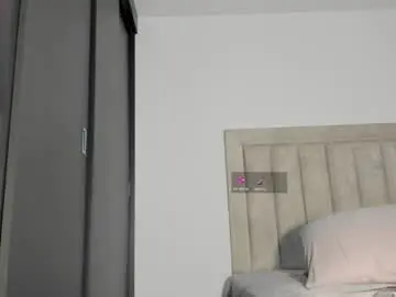 Chaturbate Nude Webcam of iamjulian_