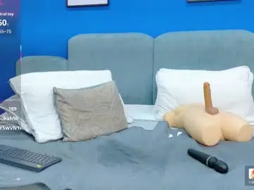 Chaturbate Adult Video Chat of lixiepeyton