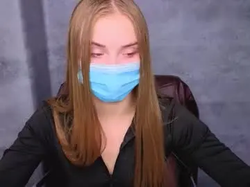 Chaturbate Free Porn Cam of lukeriamoon