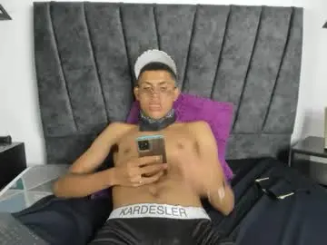 Chaturbate Sex Cam of sexy_latin_cum