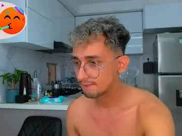 Chaturbate Nude Webcam of twoboyshot24