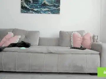 Chaturbate Live Sex Cam of annemonalo