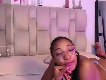 Chaturbate Sex Cam of esmeralda_bk