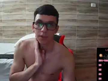 Chaturbate Free Porn Cam of gyo_____