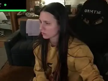 Chaturbate Free Live Porn of incognitoqueen