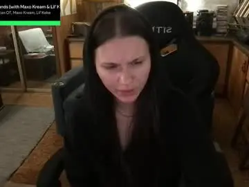 Chaturbate Live Porn of incognitoqueen