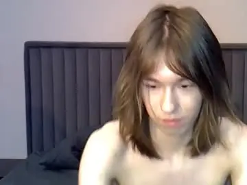 Chaturbate Free Live Porn of krisfemboy