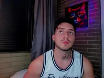 Chaturbate Best live sex cam show of liam_oficial
