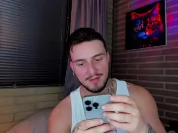 Chaturbate Live Sex Cam of liam_oficial
