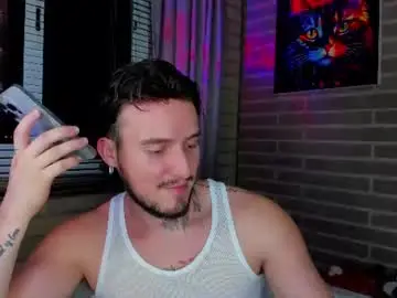 Chaturbate Sex Cam of liam_oficial