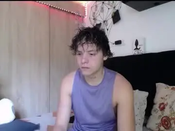 Chaturbate Free Porn Cam of santii_rose