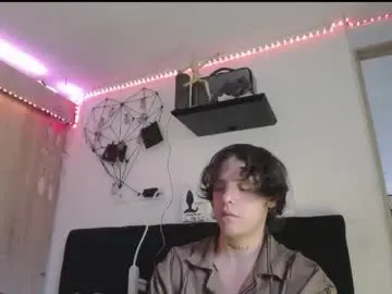 Chaturbate Live Sex Cam of santii_rose