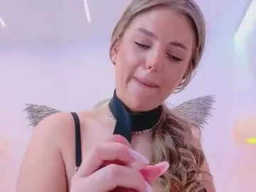 Chaturbate Live Sex Cam of belle_kim