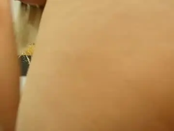 Chaturbate Sex Cam of belle_kim