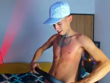Chaturbate Watch Live Sex Cams of darwin_ggh