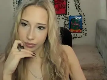 Chaturbate Live Porn of emmarayder