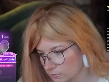 Chaturbate Live Porn of illegaldream