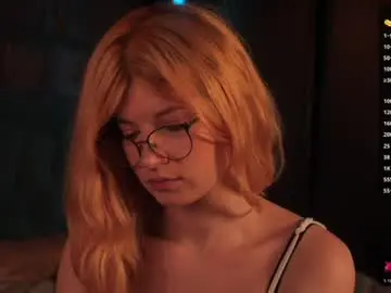 Chaturbate Free Porn Cam of illegaldream
