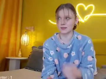 Chaturbate Sex Cam of lessysweety