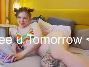 Chaturbate Best live sex cam show of lessysweety