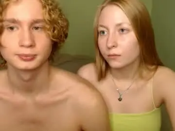 Chaturbate Watch Live Sex Cams of lessyxjhony