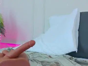 Chaturbate Live Porn of mariapettit