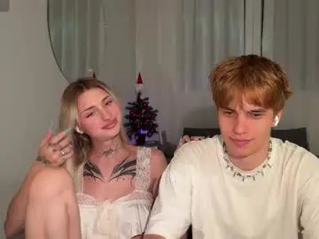 Chaturbate Live Sex Cam of twl8vibe