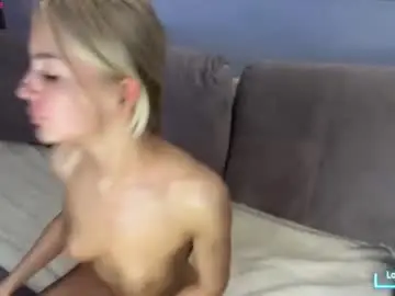 Chaturbate Nude Webcam of daddys_lil_monsterr