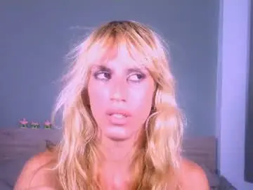 Chaturbate Nude Webcam of thedollxxxperience