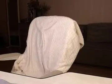 Chaturbate Live Sex Cam of vetta_dey