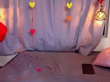 Chaturbate Live Sex Cam of flor_gil