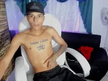 Chaturbate Adult Webcams of paul_booy