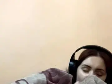 Chaturbate Free Live Porn of yolandegurkin