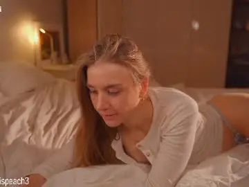 Chaturbate Best live sex cam show of alexispeach