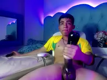 Chaturbate Free Live Porn of apolo_richards