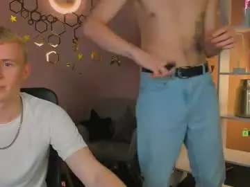 Chaturbate Best live sex cam show of astren_villo