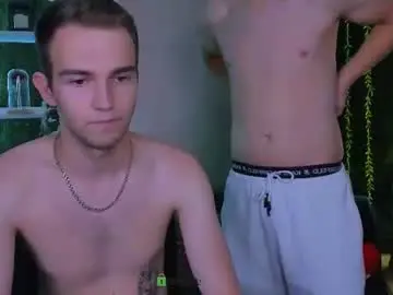 Chaturbate Free Live Porn of astren_villo