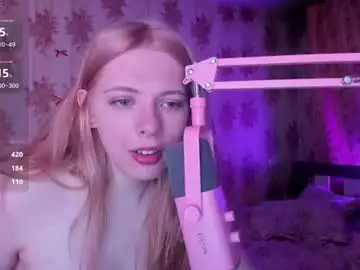 Chaturbate Adult Video Chat of cutie_bambi_