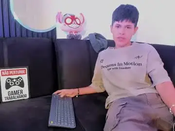 Chaturbate Sex Chat of haku_ghospel