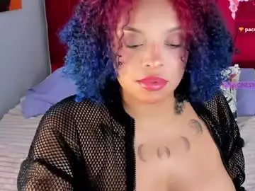 Chaturbate Adult Webcam of nessa_wine