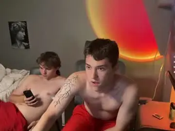 Chaturbate Live Sex Cam of pinkmen52