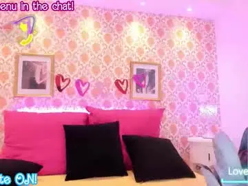 Chaturbate Live Sex of saraavila_