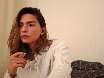 Chaturbate Live Sex Cam of skyamber8v2