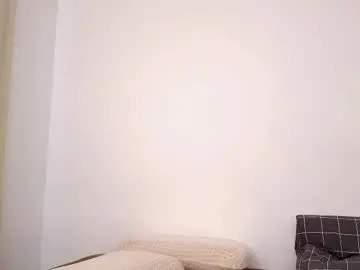 Chaturbate Live Sex Cam of skyamber8v2