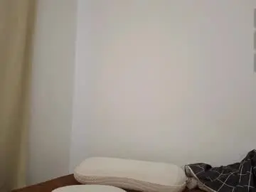 Chaturbate Live Sex Cam of skyamber8v2