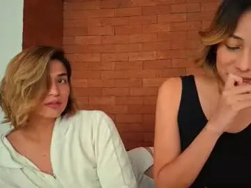 Chaturbate Free Porn Cam of skyamber8v2