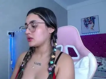 Chaturbate Live Porn of sofiaasexy19