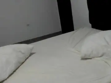 Chaturbate Live Porn of carlitospuma_