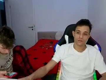 Chaturbate Live Porn of hotboyshorny